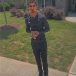 Meet your Posher, Nicholas